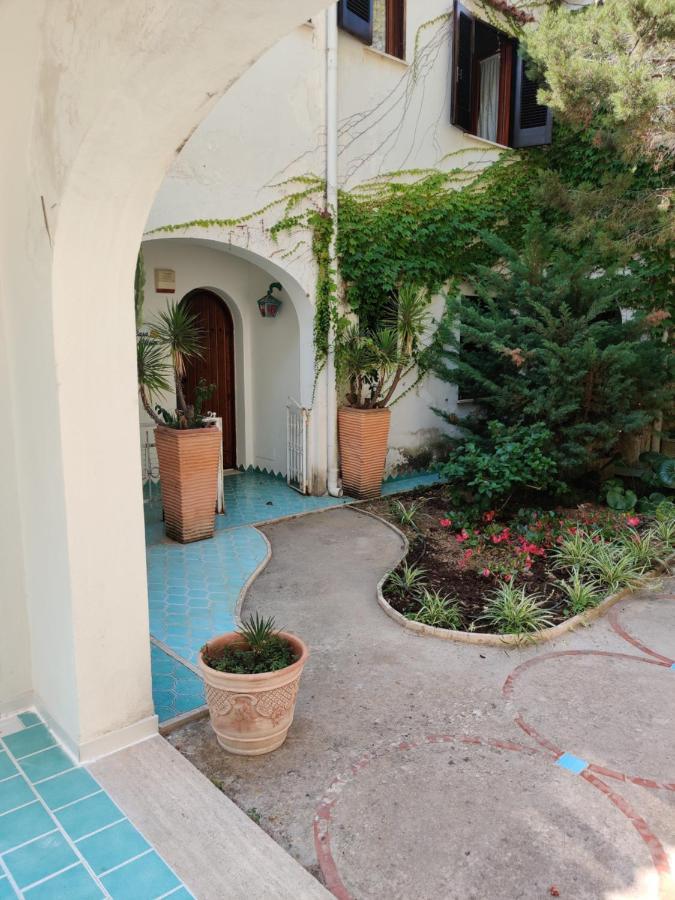 דירות פראינו Casa La Scogliera מראה חיצוני תמונה